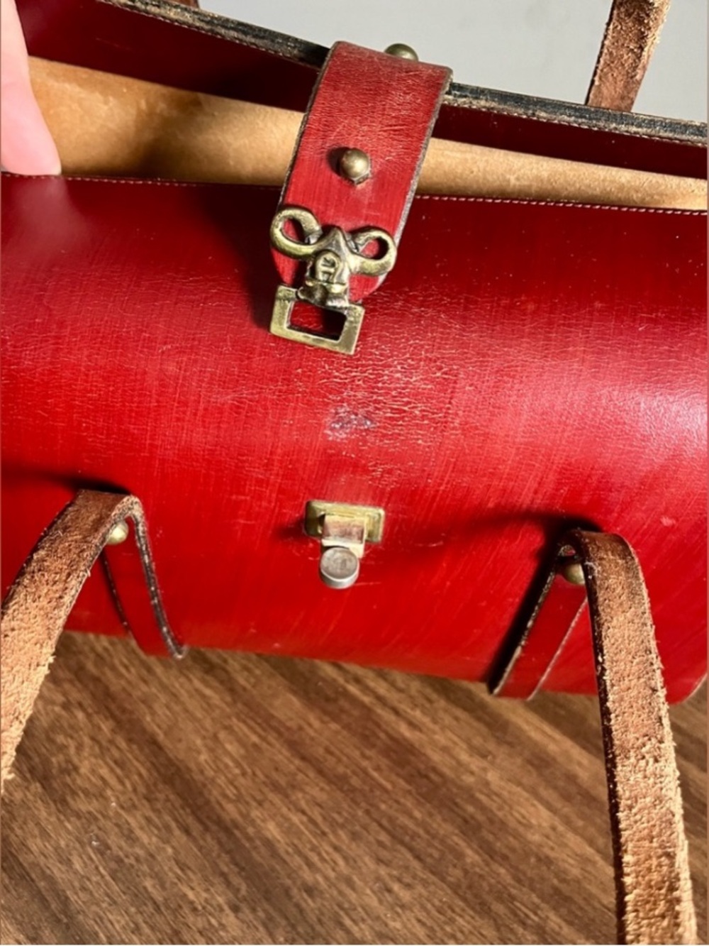 Vintage 50s Etienne Aigner ‘Antic Red’ Leather Turnlock Satchel w/ Original Tags - Picture 8 of 13